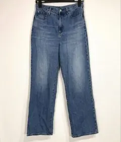 ユニクロ ワイドストレートジーンズ デニムパンツ 美脚効果