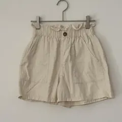 ＧＵ　ジーユー　ハーフパンツ　ホワイト　半ズボン