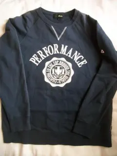 FILA フィラ　薄地トレーナー　紺色