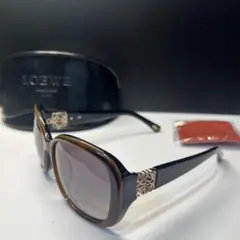 希少美品 LOEWE /ロエベ サングラス SLW099 COL. 579 - メルカリ