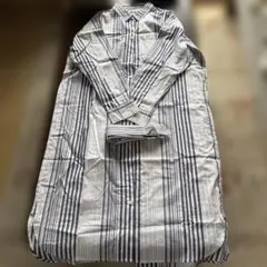 美品　UNIQLO ストライプ柄 ロングシャツワンピース