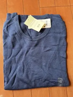 【新品】ユニクロ エクストラファインメリノ クルーネックセーター M ブルー