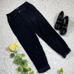 【Bershka】コーデュロイパンツ　『40』　ブラック　シンプル　カジュアルのサムネイル