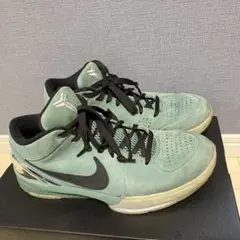 Nike Kobe 4 Protro ナイキ コービー4のサムネイル
