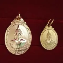 値下げ中✨新品未使用✨ペンダントトップ 2点 メッキ 縁起物 海外 ヴィンテージ