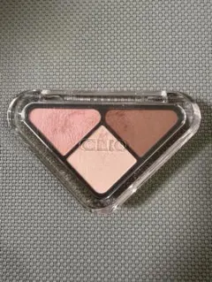 CLIO ♡ エッセンシャル シャドウ タップ 04 ヌードフライのサムネイル