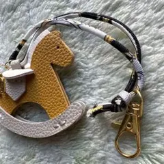 Item thumbnail for item 29935d82-4963-4ce7-8884-70992f2ccf1f