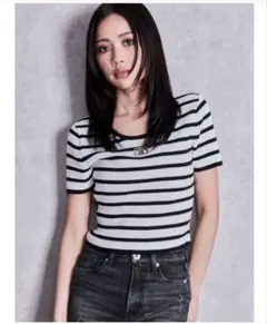 期間限定値下げ中‼️GYDA ボーダー リブニット 半袖 Tシャツのサムネイル