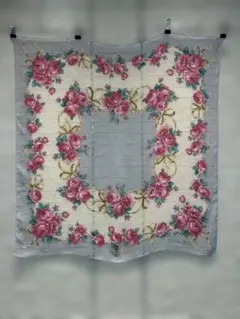 Christian Dior 花柄スカーフ