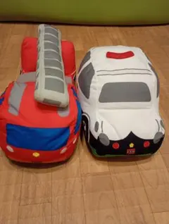 大きいトミカの消防車とパトカーのぬいぐるみセット☆西川リビング