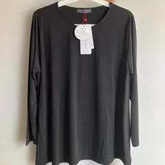 [新品]ファッションメッセージ☆長袖ブラックカットソー