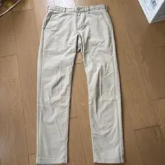 ジーユー　チノパン　73 GU ベージュのサムネイル