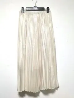 KBF☆シャイニープリーツスカート