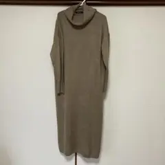 アメリカンホリック　タートルネックニットワンピース ベージュ