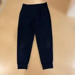 う*ぎ様 ネイビージョガーパンツ　ユニクロ