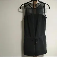 ZARA Basic 　ザラ　サロペット 　ショートパンツ　オールインワンのサムネイル