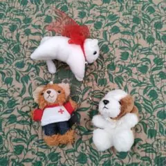 クマと犬と白い猫のストラップセット