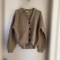 GU ケーブル編み ベージュカーディガン