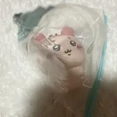 ちいかわ　インテリアミニフィギュア　カニちゃん　１点　古本屋　セリア