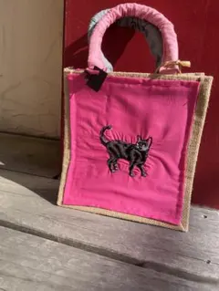 ハンドメイド　ジュートバッグ　猫刺繍　エコバッグ 黒猫　プレゼントに