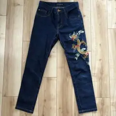 【美品】ヴィヴィアンタム　ドラゴン刺繍　デニムスカート　日本製 Ceramic dragon print on stretch net スカート｜VIVIENNE TAM