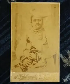 Item thumbnail for item 7fc38212-187a-4fb6-b514-5249be153681