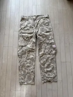 リーバイス　カーゴパンツ 多ポケット