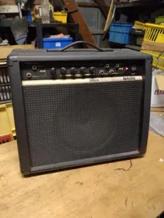 YAMAHA TS1 ベース用アンプ 35W (2セット) YAMAHA TS1 ベース用アンプ 35W (2P)