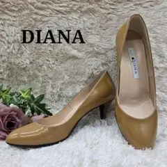 極美品✨DIANA ダイアナ エナメル パンプス ベージュ 23.5cm 日本製