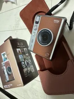 instax mini Evo ブラウン 本体純正ケース フイルム付
