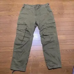 カーゴパンツ グリーン サイズF 裏のポケットが少し切れてます。