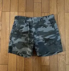 GAP カモフラ　ショートパンツのサムネイル