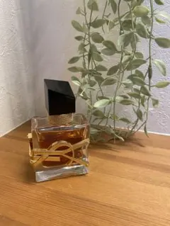 リブレ　アンタンス　Yves Saint Laurent 香水