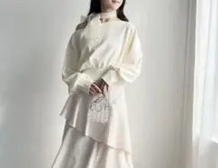 新品　NICE CLAUP　長袖トップス（スカーフ付き）