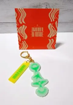 Mrs. GREEN APPLE ゼンジン アクリルキーホルダーC - メルカリ