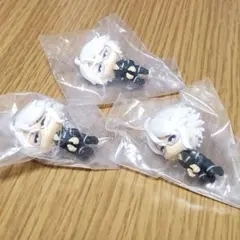 ツイステ ハグコット アズール ツイステッドワンダーランド フィギュア 缶バッジ