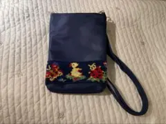 学校フェイラー　ハイジ　スマホショルダー