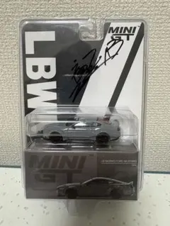 激レア・直筆サイン入】MINI GT × XLARGE × LBWK GT-R - メルカリ