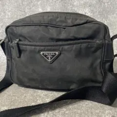 プラダ カメラバッグ ショルダーバッグ レザー×ナイロン 三角ロゴ 黒