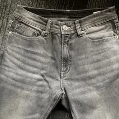 スリムフィット ブラック　デニムジーンズ　ウエスト73㎝