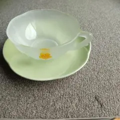 薄緑色 花柄 ティーカップとソーサー セット