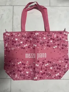 処分価格！mezzo piano ピンク トートバッグのサムネイル