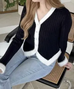 clear Vネックショートフェザーカーディガン