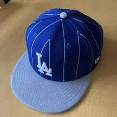 LAロゴ ストライプキャップ