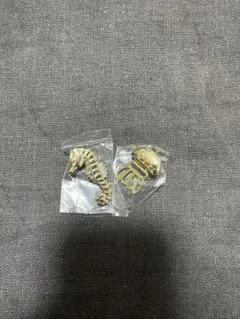 ピンバッジ　タツノオトシゴ　クラゲ