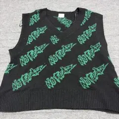 H&M NOT FEAR Vネックニットベスト