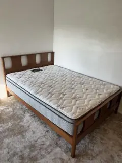 シモンズ　マットレス　ダブル　6.5インチユーロトップ