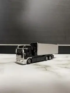 トミカ　4軸改造　ロングトミカ トミカ 4軸改造 ロングトミカ - メルカリ