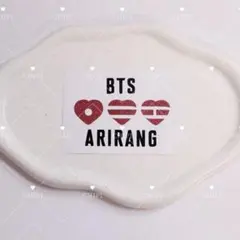 BTS 2026 ハートARIRANG アミボムステッカー 赤ラメ×黒