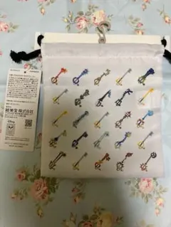 KINGDOM HEARTS 巾着 キーブレード柄